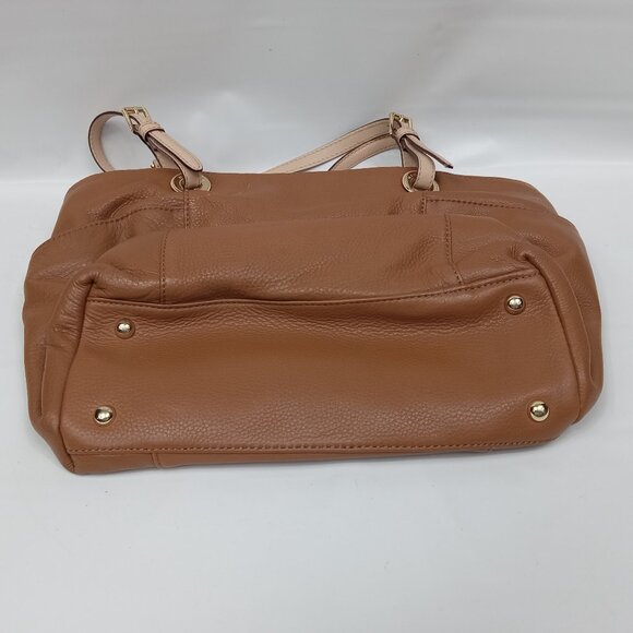 Michael Kors Jet Set Tan Tote Bag - Picture 9 of 14
